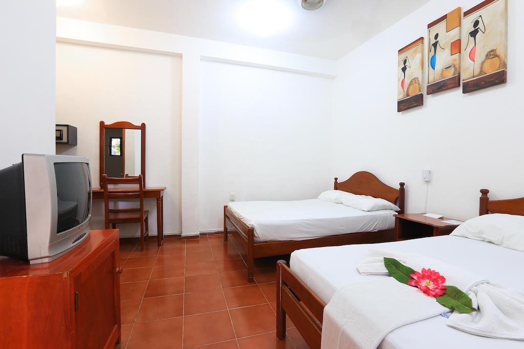 Hotel Azul By Encanto بلايا ديل كارمن الغرفة الصورة