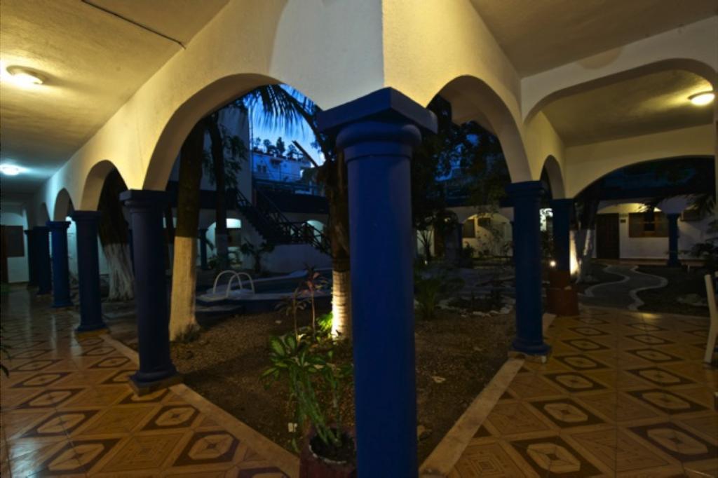 Hotel Azul By Encanto بلايا ديل كارمن الغرفة الصورة